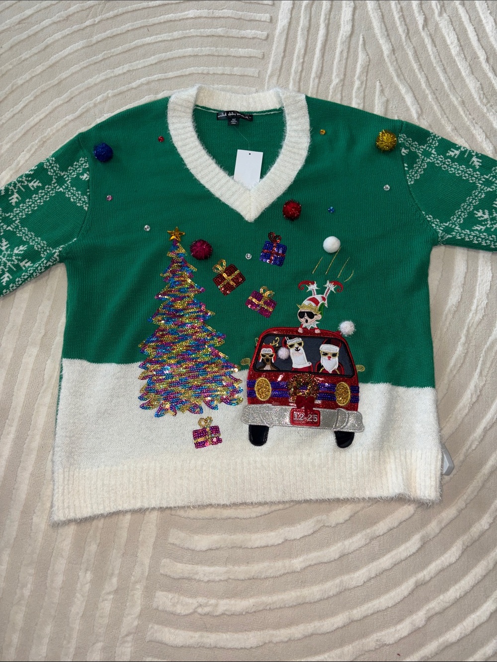 united states sweaters Green and White V-Neck Holiday Sweater